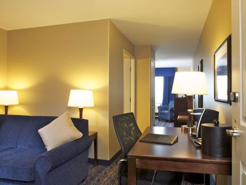 Grandstay Hotel & Suites Mount Horeb - Madison חדר תמונה