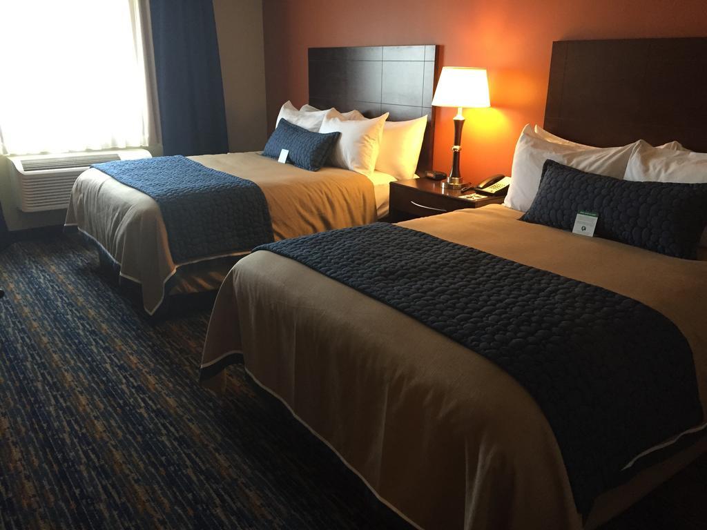 Grandstay Hotel & Suites Mount Horeb - Madison חדר תמונה