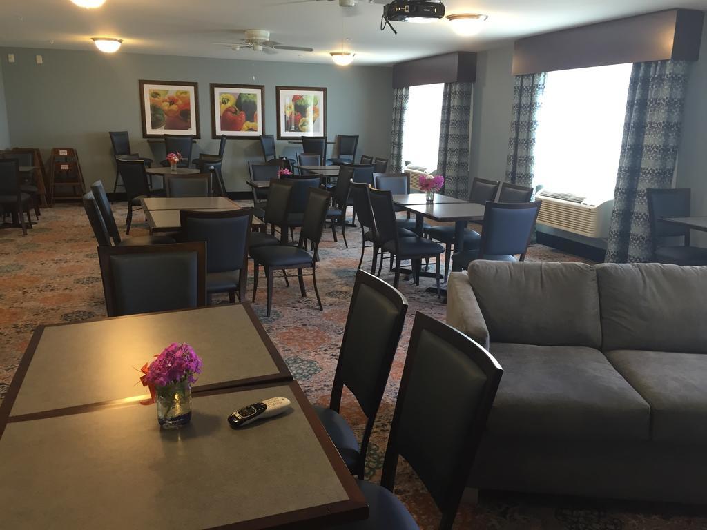 Grandstay Hotel & Suites Mount Horeb - Madison מראה חיצוני תמונה