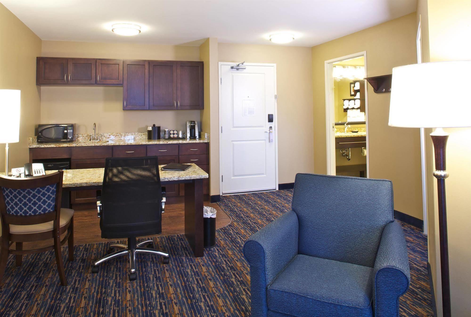 Grandstay Hotel & Suites Mount Horeb - Madison מראה חיצוני תמונה