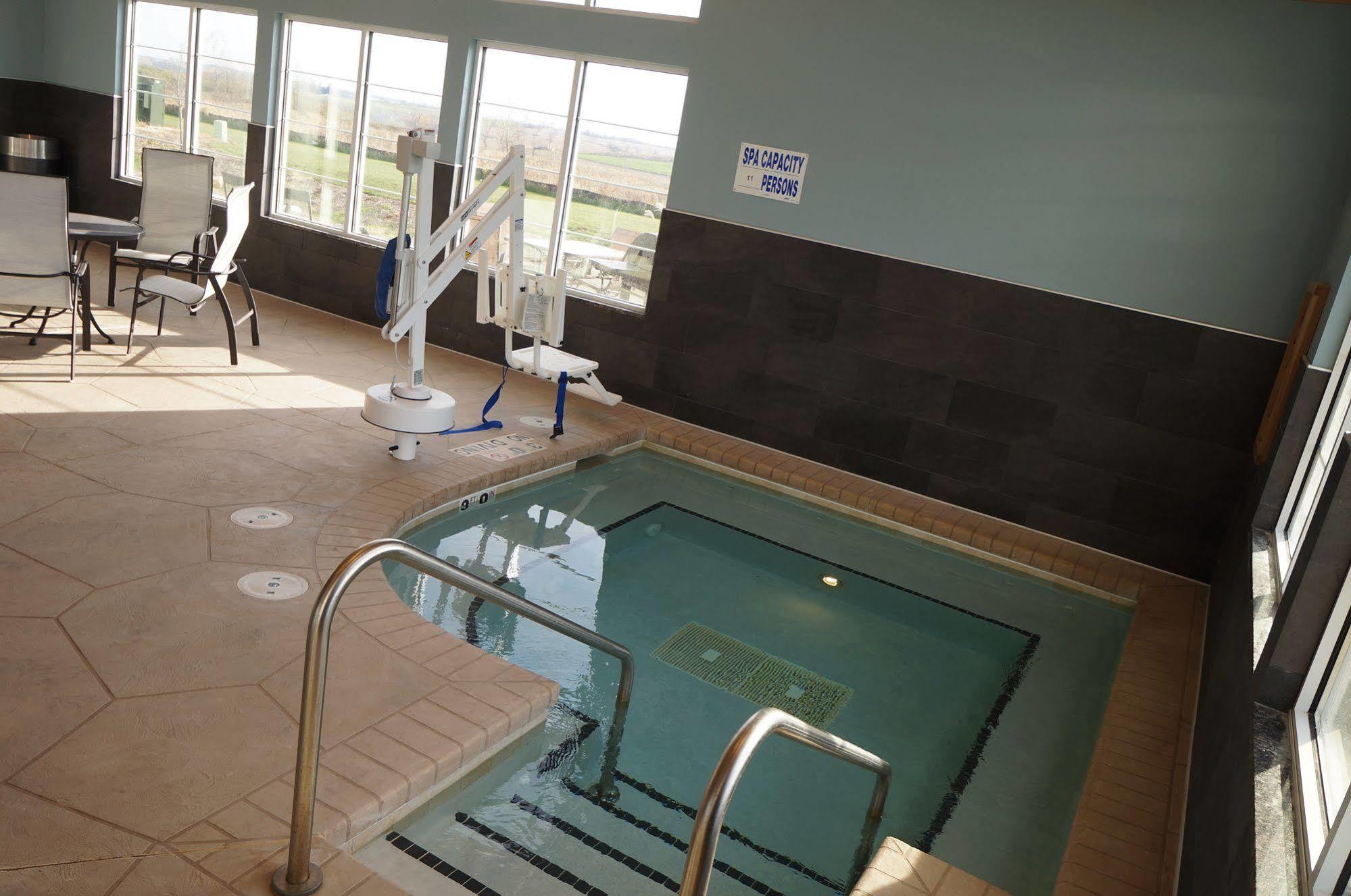 Grandstay Hotel & Suites Mount Horeb - Madison מראה חיצוני תמונה